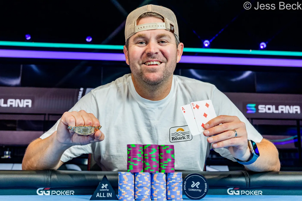 Марко Джонсон доказывает победой на WSOP, что он не просто специалист по смешанным играм